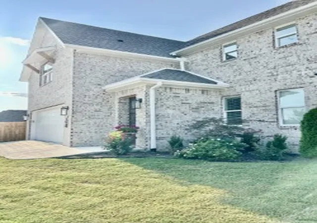 Photo 3 of Sale Pending at 708 Dollar St, Cave Springs, AR 72718 | MLS# 1359489 | Listing updated on 2026-09-05