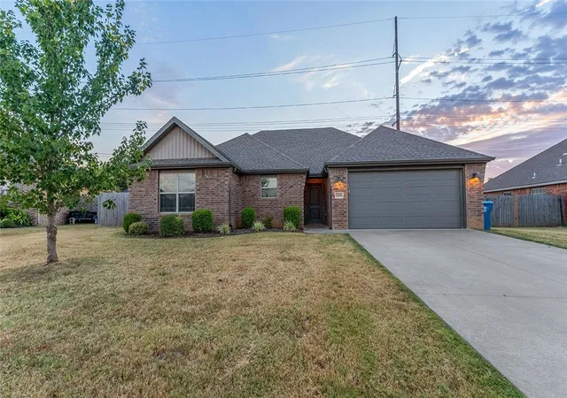 Photo 1 of Single family home for sale at 1906 Sw Ashbury St, Bentonville, AR 72713 | MLS# 1359642 | Listing updated on 2026-09-11