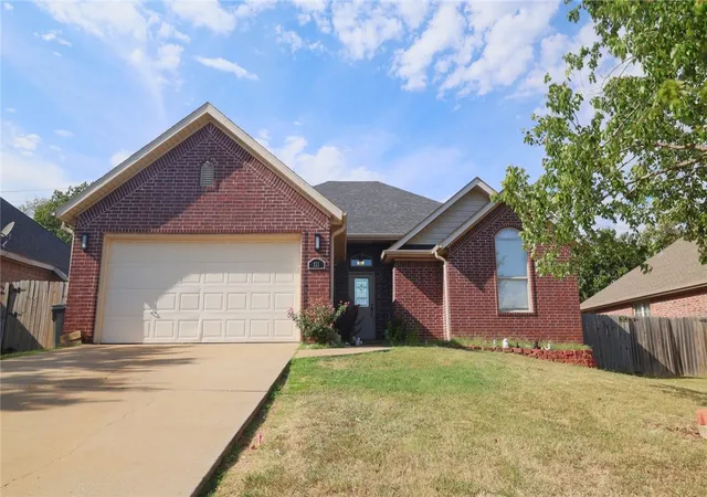 Photo 1 of Single family home for sale at 211 Necessary Dr, Rogers, AR 72758 | MLS# 1359725 | Listing updated on 2026-08-30