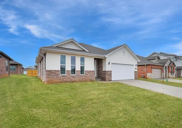 Photo 2 of Single family home for sale at 2071 Periwinkle Pl, Centerton, AR 72719 | MLS# 1359601 | Listing updated on 2026-09-01