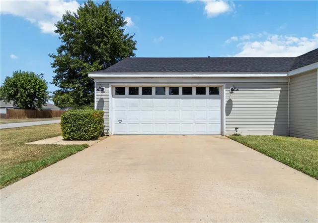 Photo 2 of Single family home for sale at 765 Hackberry, Springdale, AR 72762 | MLS# 1359697 | Listing updated on 2026-09-03