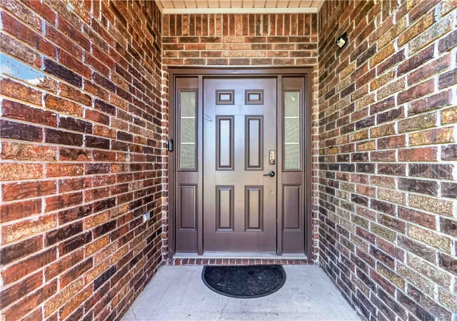 Photo 2 of Single family home for sale at 414 Summerwood Ct, Rogers, AR 72758 | MLS# 1359566 | Listing updated on 2026-09-14