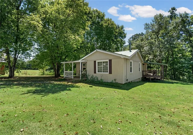 Photo 2 of Single family home for sale at 17119 Hwy 16, St Paul, AR 72760 | MLS# 1359589 | Listing updated on 2026-09-15