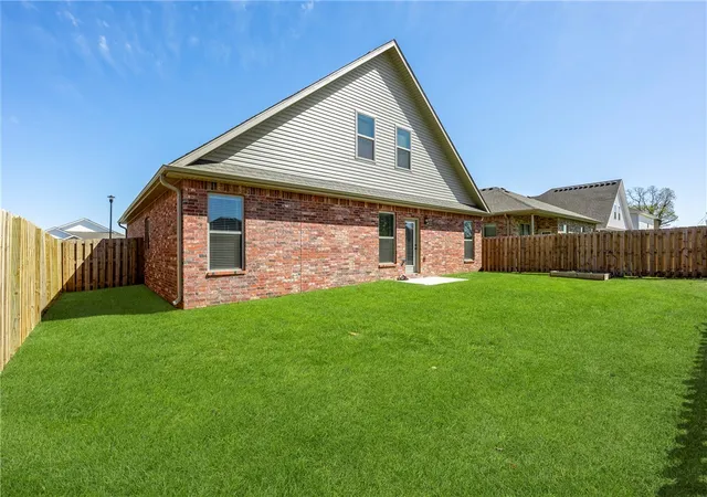 Photo 2 of Single family home for sale at 2041 Tallgrass Ter, Centerton, AR 72719 | MLS# 1359761 | Listing updated on 2026-09-13