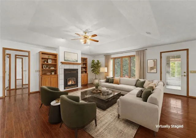 Photo 3 of Single family home for sale at 72 Mckenzie Dr, Bella Vista, AR 72715 | MLS# 1358145 | Listing updated on 2026-09-10