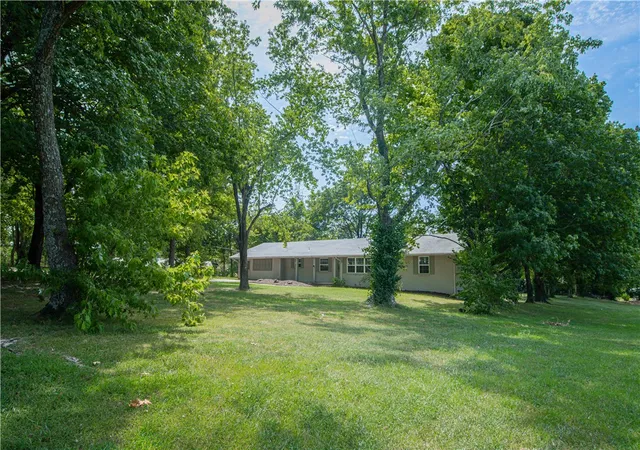 Photo 3 of Single family home for sale at 2541 Bunker Rd, Harrison, AR 72601 | MLS# 1359168 | Listing updated on 2026-09-04