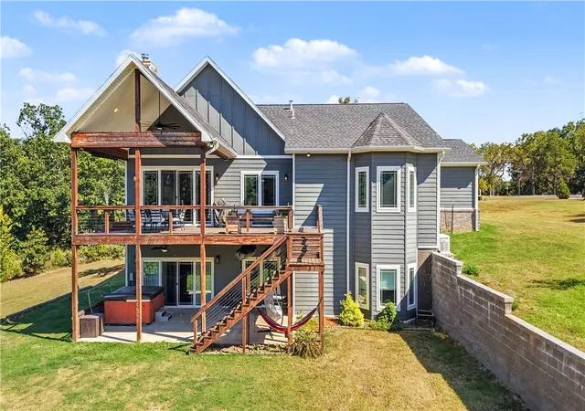 Photo 3 of Single family home for sale at 9889 River Oaks Dr, Bentonville, AR 72712 | MLS# 1359775 | Listing updated on 2026-08-29