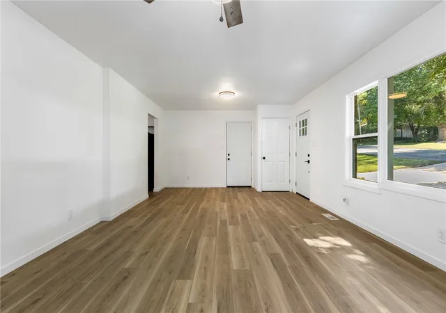 Photo 4 of Sale Pending at 816 Spruce St, Harrison, AR 72601 | MLS# 1359655 | Listing updated on 2026-09-04
