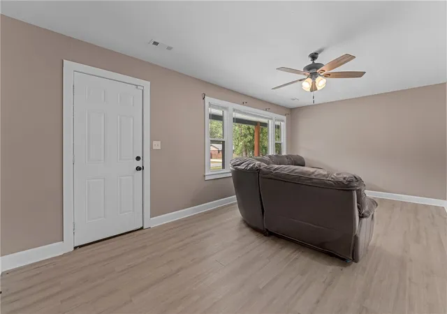 Photo 3 of Single family home for sale at 1023 Lowell Rd, Springdale, AR 72764 | MLS# 1359900 | Listing updated on 2026-09-27