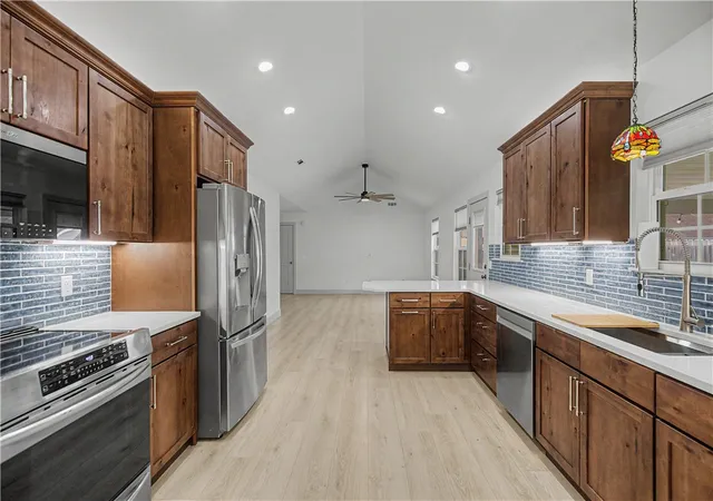 Photo 2 of Single family home for sale at 104 N Michael St, Lowell, AR 72745 | MLS# 1359785 | Listing updated on 2026-09-08