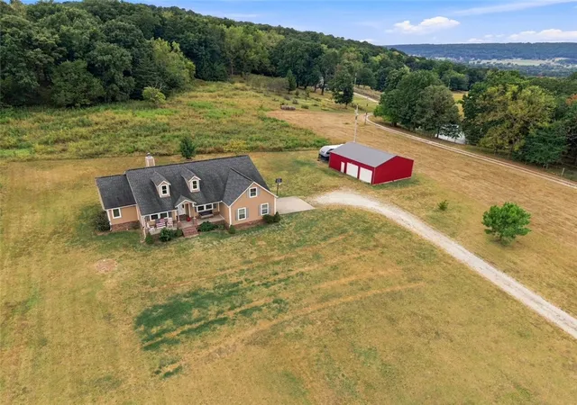 Photo 3 of Single family home for sale at 15165 Kelly Mountain Rd, Prairie Grove, AR 72753 | MLS# 1360081 | Listing updated on 2026-09-01