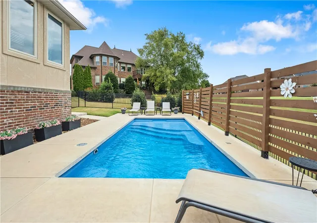 Photo 2 of Single family home for sale at 6331 W Valley View Rd, Rogers, AR 72758 | MLS# 1360087 | Listing updated on 2026-09-10