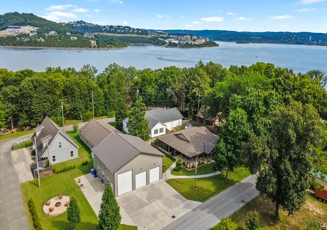 Photo 1 of Single family home for sale at 325 Lakeland Avenue, Hollister, MO 65672 | MLS# 1359942 | Listing updated on 2026-09-14