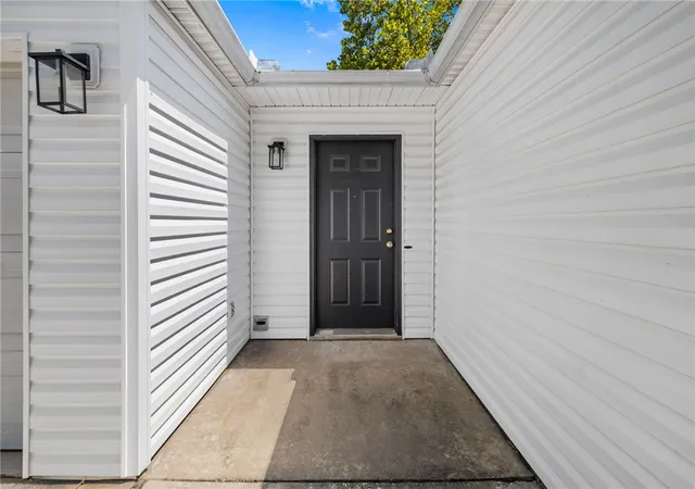 Photo 3 of Single family home for sale at 1206 Cresent St, Bentonville, AR 72712 | MLS# 1360198 | Listing updated on 2026-09-08