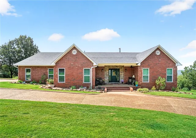 Photo 1 of Sale Pending at 3268 Crow Mountain Rd, Russellville, AR 72802 | MLS# 1359606 | Listing updated on 2026-08-29