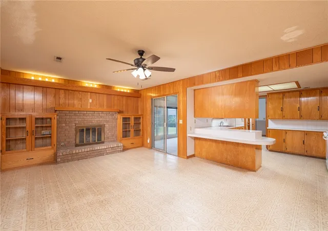 Photo 4 of Single family home for sale at 811 Crestwood St, Springdale, AR 72762 | MLS# 1360217 | Listing updated on 2026-09-13