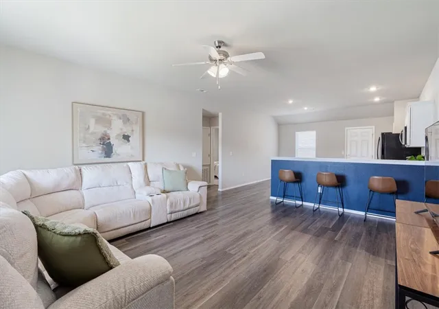 Photo 3 of Single family home for sale at 7206 Sw Chestnut Hill Rd, Bentonville, AR 72713 | MLS# 1360197 | Listing updated on 2026-09-06