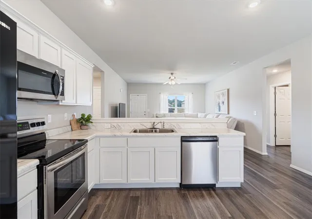 Photo 4 of Sale Pending at 7206 Sw Chestnut Hill Rd, Bentonville, AR 72713 | MLS# 1360197 | Listing updated on 2026-10-07