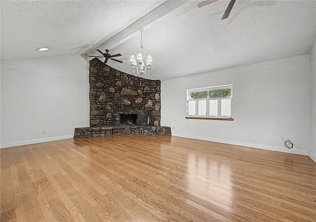 Photo 2 of Single family home for sale at 1113 28th St, Rogers, AR 72758 | MLS# 1360055 | Listing updated on 2026-09-06