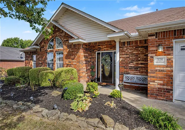 Photo 35 of Single family home for sale at 326 Northcrest Ave, Lowell, AR 72745 | MLS# 1360351 | Listing updated on 2026-08-30