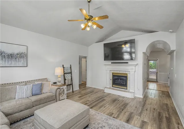 Photo 3 of Single family home for sale at 326 Northcrest Ave, Lowell, AR 72745 | MLS# 1360351 | Listing updated on 2026-08-30