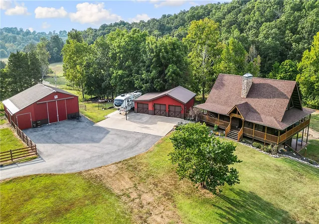 Photo 2 of Single family home for sale at 16112 Bill Billing Rd, Garfield, AR 72732 | MLS# 1360344 | Listing updated on 2026-09-15