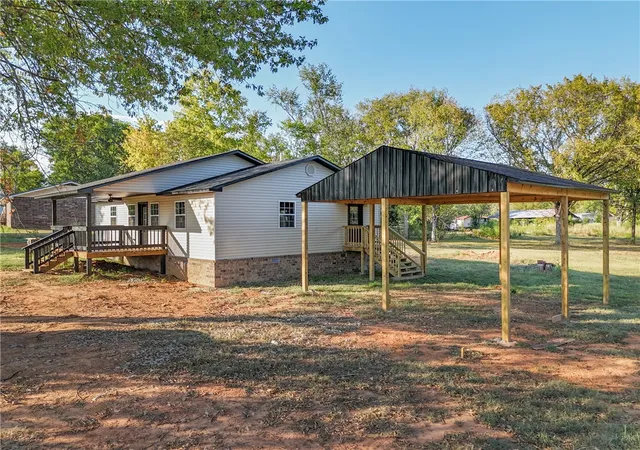 Photo 1 of Single family home for sale at 313 E 3 Road St, Lamar, AR 72846 | MLS# 1360366 | Listing updated on 2026-09-15