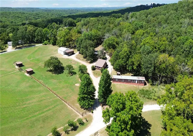Photo 2 of Manufactured home for sale at 15029 Little Henry Cir, Garfield, AR 72732 | MLS# 1360205 | Listing updated on 2026-09-10