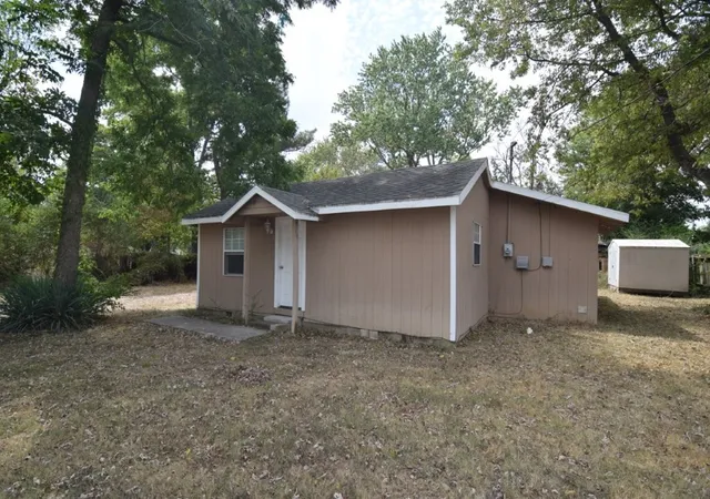 Photo 21 of Single family home for sale at 914 S D St, Rogers, AR 72756 | MLS# 1360281 | Listing updated on 2026-08-28