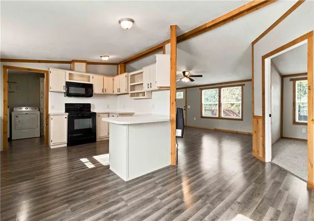 Photo 3 of Manufactured home for sale at 16821 Hide Away Ln, Decatur, AR 72722 | MLS# 1360213 | Listing updated on 2026-08-30