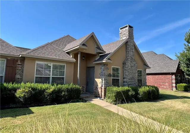 Photo 2 of Single family home for sale at 3111 Stoneway Ave, Bentonville, AR 72713 | MLS# 1359849 | Listing updated on 2026-09-04