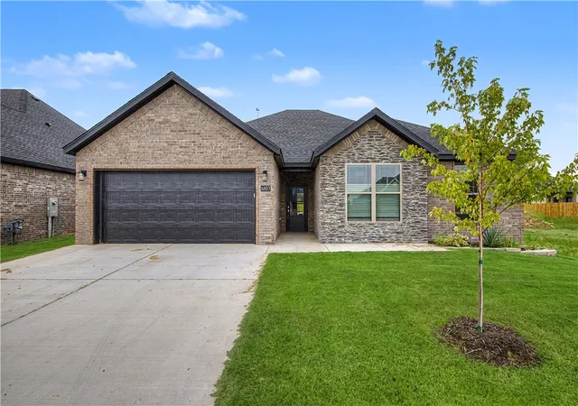 Photo 1 of Sale Pending at 6602 Sw Orange Ave, Bentonville, AR 72713 | MLS# 1360416 | Listing updated on 2026-08-28