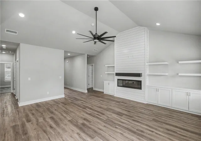 Photo 4 of Sale Pending at 6602 Sw Orange Ave, Bentonville, AR 72713 | MLS# 1360416 | Listing updated on 2026-08-28