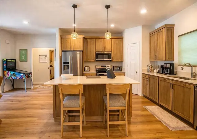 Photo 3 of Sale Pending at 3 Reighton Cir, Bella Vista, AR 72714 | MLS# 1360004 | Listing updated on 2026-09-12