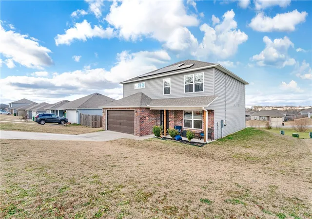 Photo 3 of Single family home for sale at 387 Cooper St, Huntsville, AR 72740 | MLS# 1360345 | Listing updated on 2026-09-13