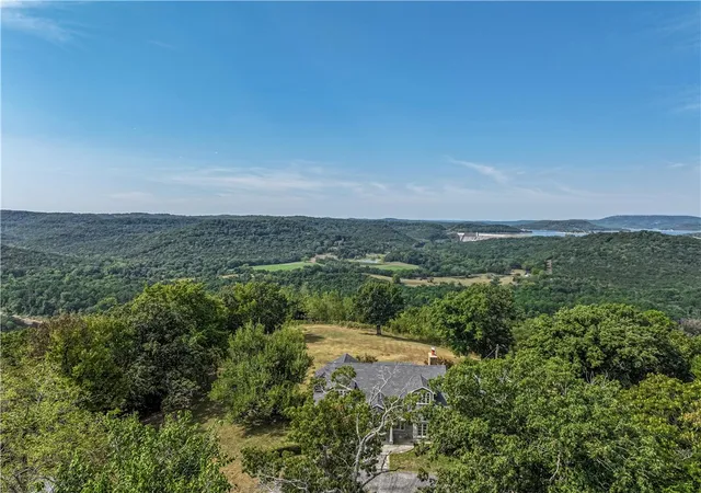 Photo 2 of Single family home for sale at 180 County Road 107, Eureka Springs, AR 72632 | MLS# 1360334 | Listing updated on 2026-09-10
