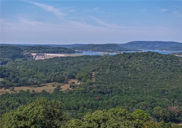 Photo 3 of Single family home for sale at 180 County Road 107, Eureka Springs, AR 72632 | MLS# 1360334 | Listing updated on 2026-09-10