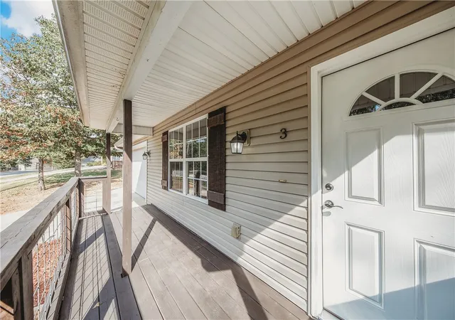 Photo 3 of Single family home for sale at 3 Shere Ln, Bella Vista, AR 72714 | MLS# 1358539 | Listing updated on 2026-10-28
