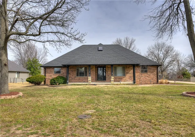 Photo 1 of Single family home for sale at 3315 S Park Ave, Joplin, MO 64801 | MLS# 1360422 | Listing updated on 2026-09-05