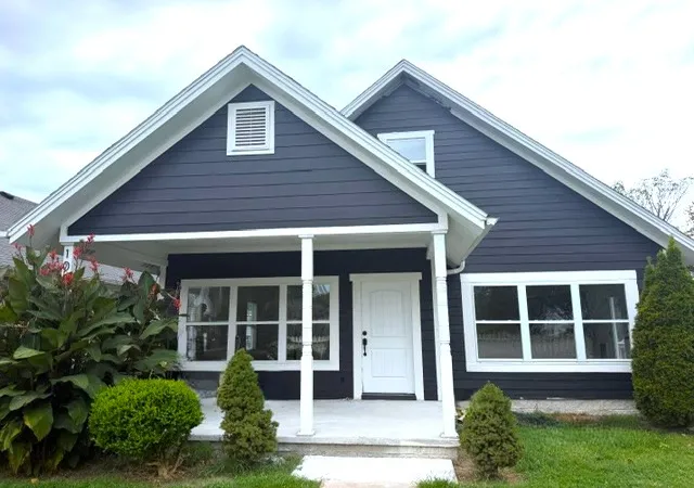 Photo 1 of Sale Pending at 106 Washington St, Lowell, AR 72745 | MLS# 1359331 | Listing updated on 2026-09-08