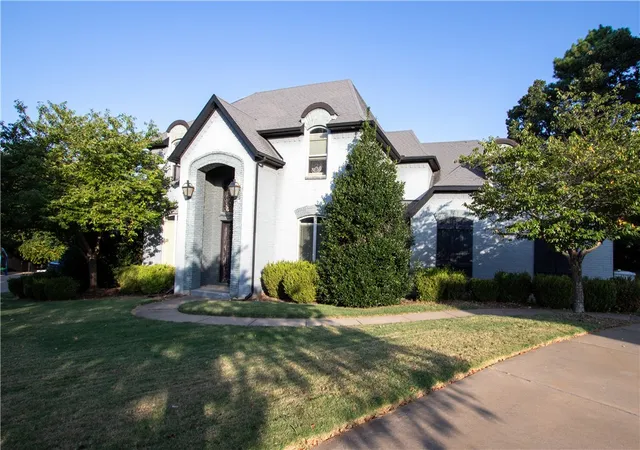 Photo 2 of Single family home for sale at 3243 N Blue Star Dr, Fayetteville, AR 72703 | MLS# 1360485 | Listing updated on 2026-09-05