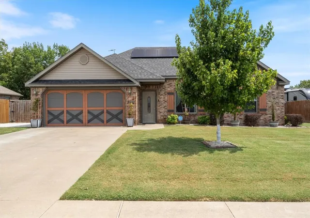 Photo 1 of Single family home for sale at 1621 Citation Ln, Prairie Grove, AR 72753 | MLS# 1360488 | Listing updated on 2026-09-09