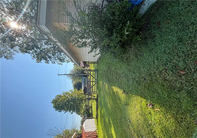 Photo 3 of Sale Pending at 3 5th Ave, Dardanelle, AR 72834 | MLS# 1360487 | Listing updated on 2026-09-11