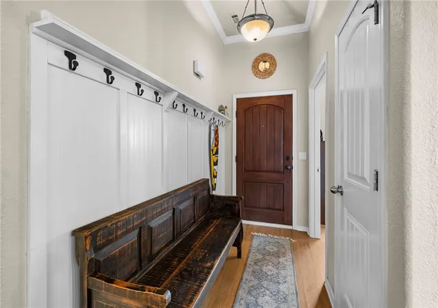 Photo 3 of Single family home for sale at 2900 Sw Oakleigh Rd, Bentonville, AR 72713 | MLS# 1360455 | Listing updated on 2026-08-29