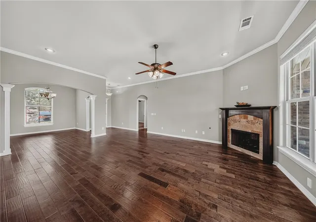 Photo 4 of Sale Pending at 709 Sw Barn Valley Rd, Bentonville, AR 72712 | MLS# 1360498 | Listing updated on 2026-09-02