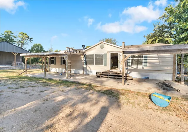 Photo 1 of Manufactured home for sale at 3095 Waukesha, Siloam Springs, AR 72761 | MLS# 1359463 | Listing updated on 2026-08-29