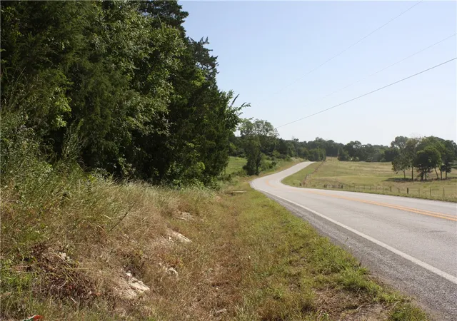 Photo 1 of Sale Pending at 5502 E Hwy 202, Flippin, AR 72634 | MLS# 1360514 | Listing updated on 2026-09-12
