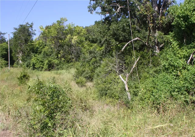 Photo 3 of Sale Pending at 5502 E Hwy 202, Flippin, AR 72634 | MLS# 1360514 | Listing updated on 2026-09-12