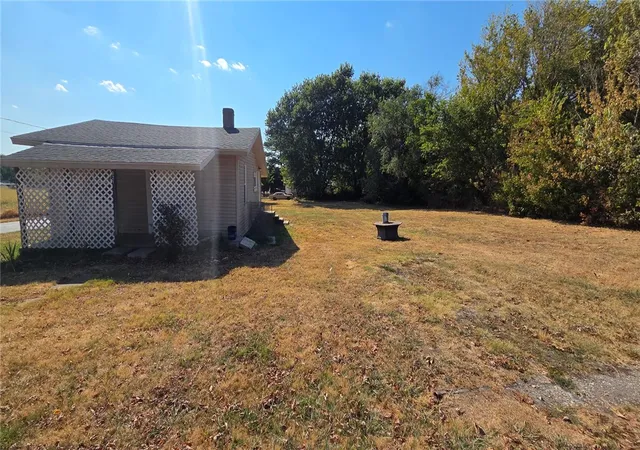 Photo 3 of Single family home for sale at 521 Charley St, Decatur, AR 72722 | MLS# 1360094 | Listing updated on 2026-08-30