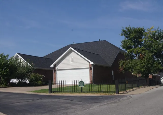 Photo 1 of Townhouse for sale at 900 Dixon, Rogers, AR 72758 | MLS# 1359080 | Listing updated on 2026-09-02